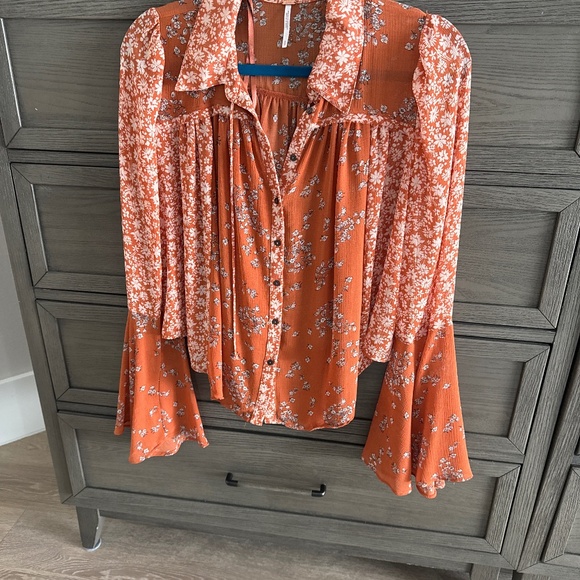 Blouse - Picture 1 of 1